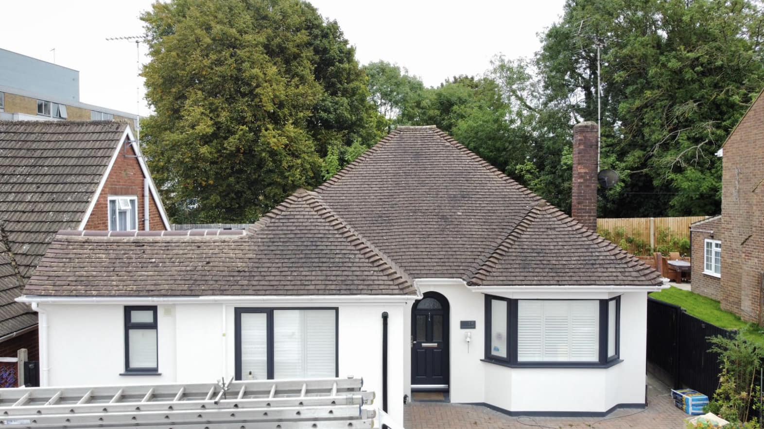 roof cleaning and moss removal