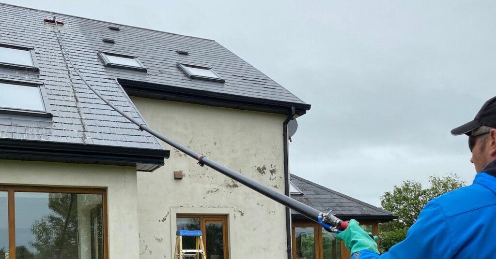 roof softwashing services