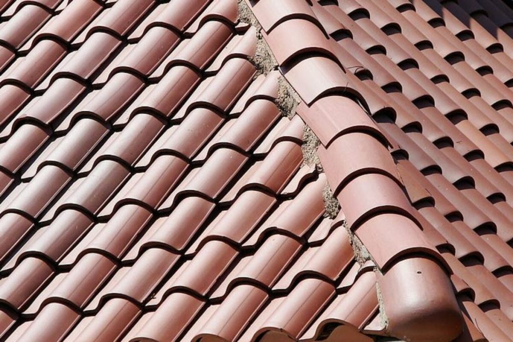 Clay vs. Concrete Roof Tiles
